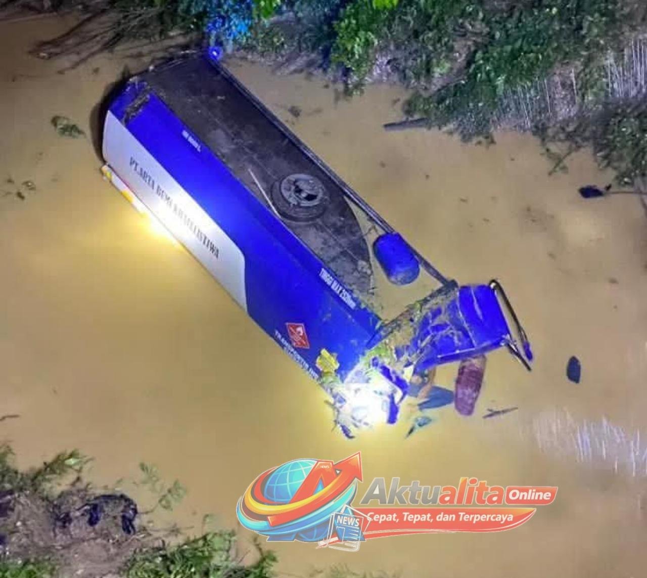 Laka Tunggal Mobil Tangki di Kapuas Hulu, Sopir Tewas di Tempat