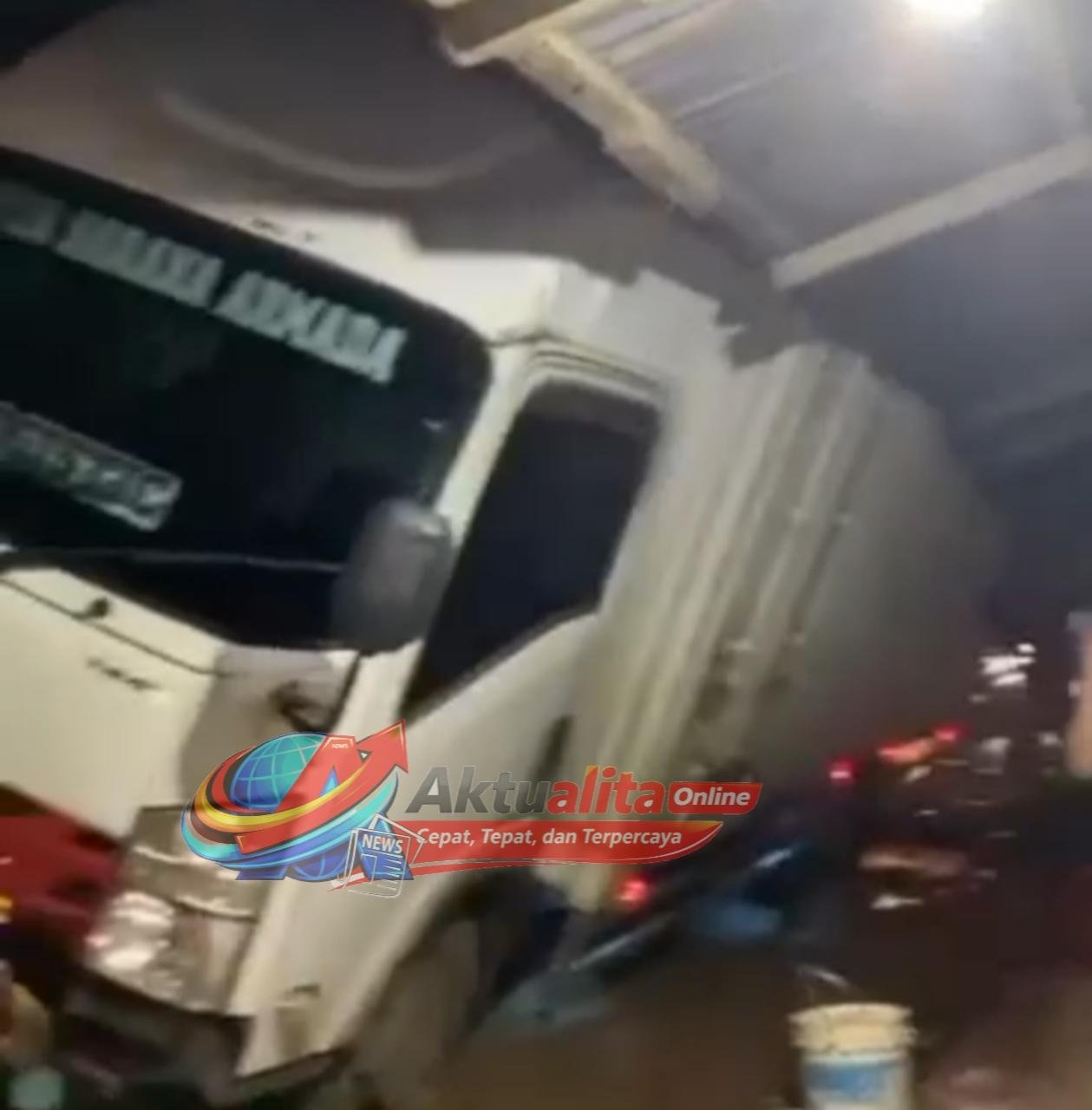 Kecelakaan Kembali Terjadi di Turunan Penyeladi, Tak Jauh dari Lokasi Laka Bus DAMRI Sehari Sebelumnya