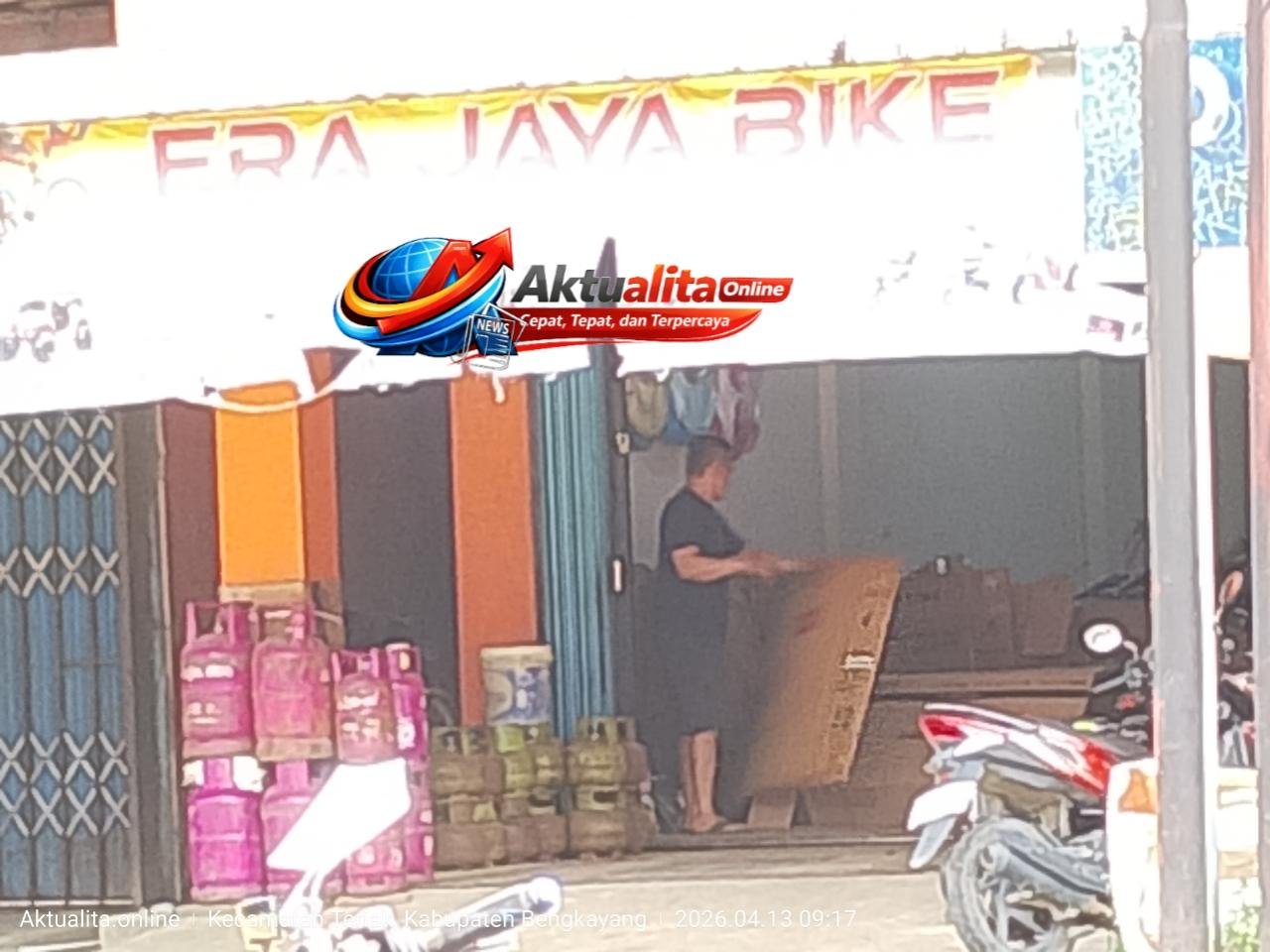 Dalih “Hanya Titipan” Dipertanyakan, Toko Erajaya Bike Diduga Rutin Jual LPG Subsidi Rp28 Ribu Tanpa Plang Resmi