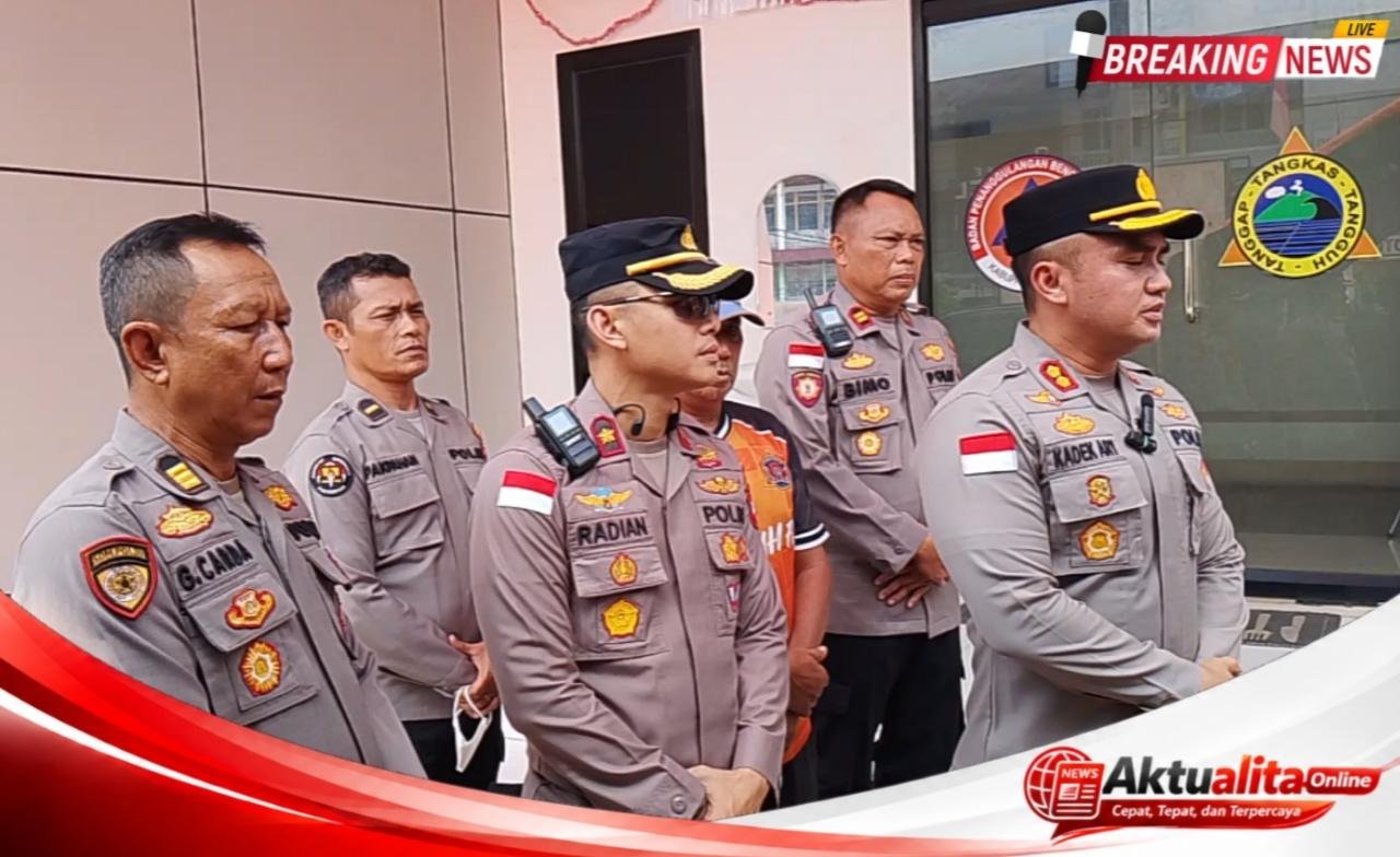 Mabes Polri BKO 30 Personel Brimob Perkuat Penanganan Karhutla di Sanggau